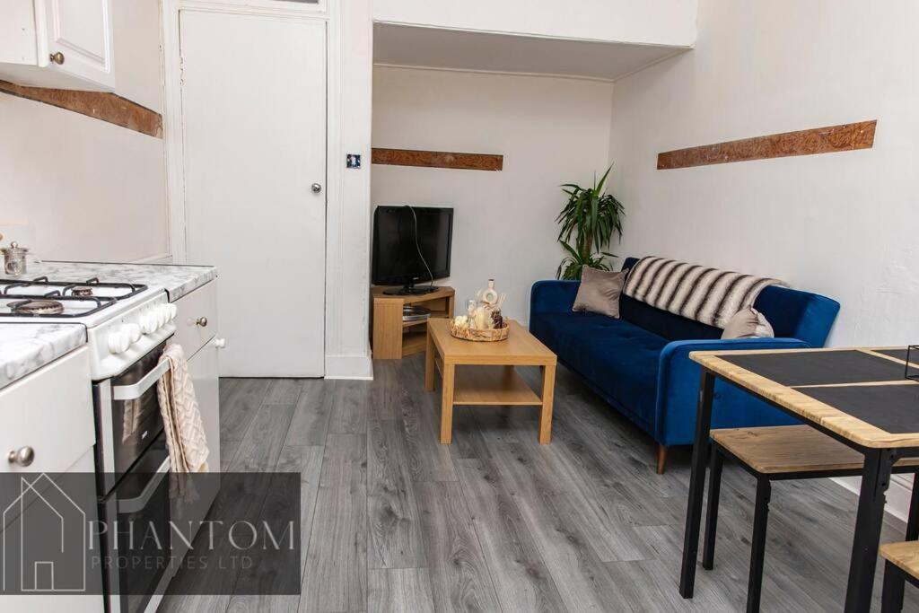 Complex Suite Γλασκώβη Εξωτερικό φωτογραφία